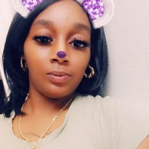 Meet your Posher, Sade